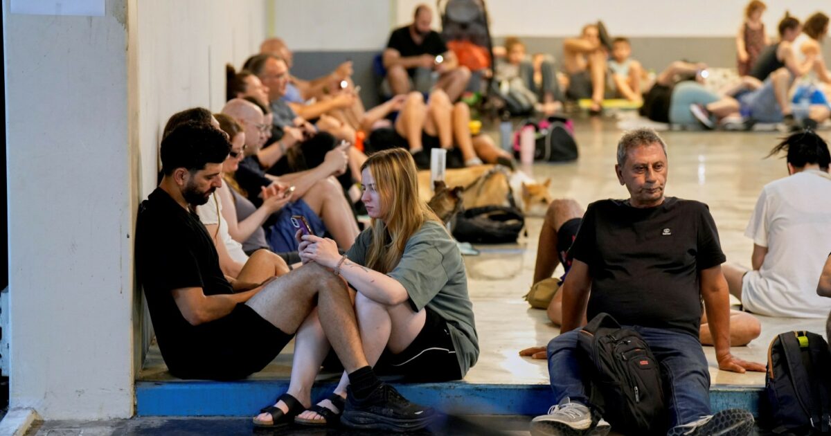 a proposito di aggressori e aggrediti e della paura che le nostre societ224 covano