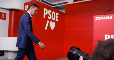 Copertina di I socialisti spagnoli e lo scandalo corruzione. Sànchez promette il pugno duro: “Non copriremo niente, saremo intransigenti”
