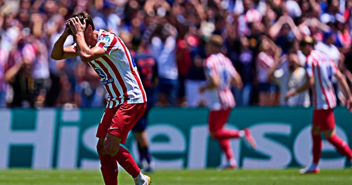 Mondiale per club 2025, allarme caldo negli Usa. “Mi facevano male anche le unghie, non riuscivo a fermarmi e ripartire”: la denuncia di Llorente Mondiale per club 2025, allarme caldo negli Usa. “Mi facevano male anche le unghie, non riuscivo a fermarmi e ripartire”: la denuncia di Llorente