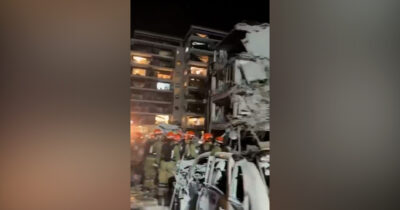 Copertina di Missili dall’Iran verso il centro di Israele: palazzi sventrati a Gush Dan. Le immagini dell’attacco