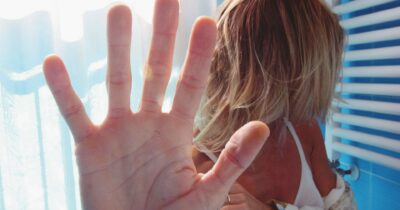 Copertina di La Cassazione: “Conta la violenza, non dopo quanto tempo si reagisce”