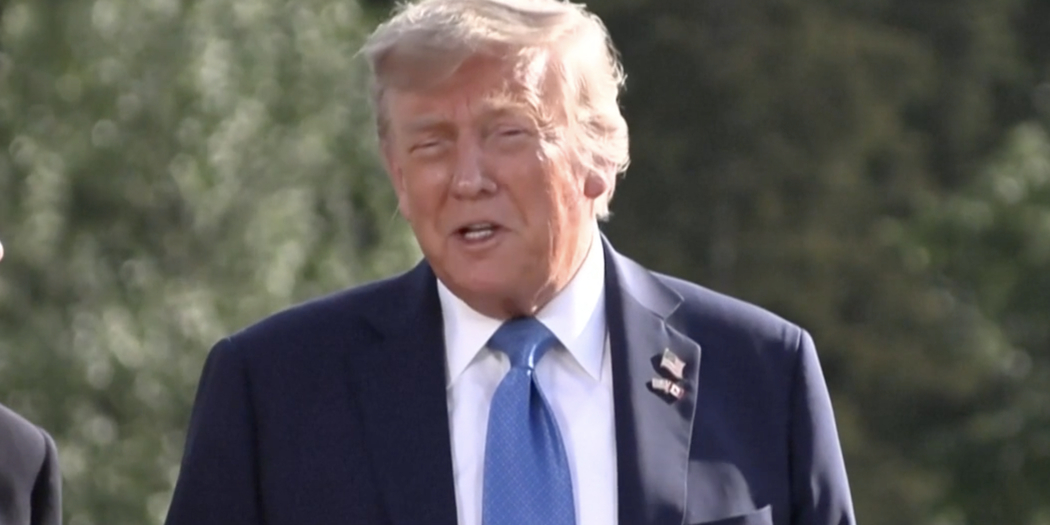 Donald Trump lascia il G7: “Devo tornare il prima possibile. Cedete anche voi quello che vedo io” Donald Trump lascia il G7: “Devo tornare il prima possibile. Cedete anche voi quello che vedo io”