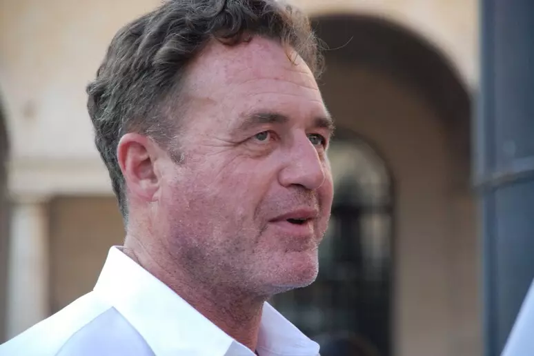 William Langewiesche, morto il reporter narrativo che indagò senza sconti sulle guerre e sul “bazar atomico” William Langewiesche, morto il reporter narrativo che indagò senza sconti sulle guerre e sul “bazar atomico”
