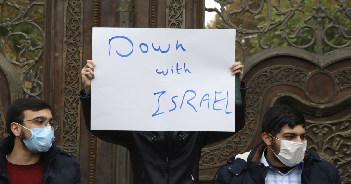 L’Iran vuole l’atomica? Perché nessuno parla delle 90 testate nucleari di Israele? L’Iran vuole l’atomica? Perché nessuno parla delle 90 testate nucleari di Israele?