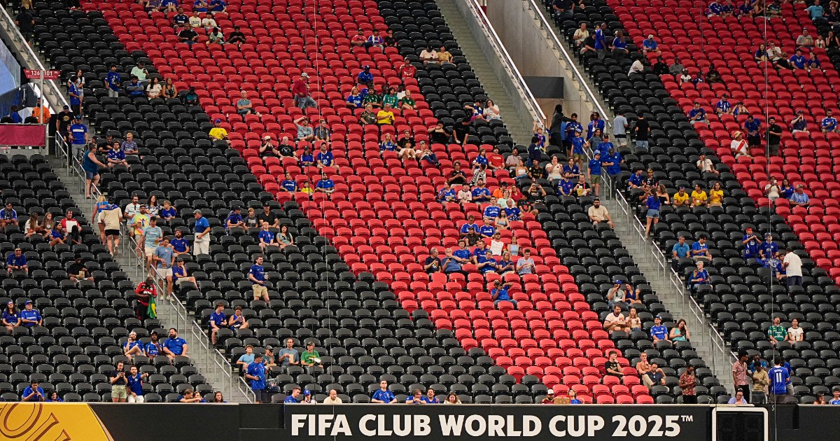 Stadi semi vuoti e biglietti svenduti: sugli spalti il Mondiale per Club negli Usa per ora è un flop clamoroso Stadi semi vuoti e biglietti svenduti: sugli spalti il Mondiale per Club negli Usa per ora è un flop clamoroso