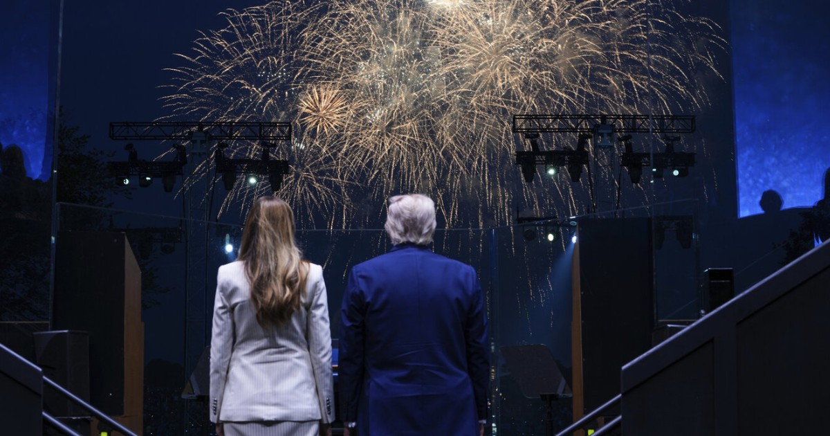 Il triste compleanno di re Donald. Da impavido condottiero a ‘figlio di papà’ imboscato Il triste compleanno di re Donald. Da impavido condottiero a ‘figlio di papà’ imboscato