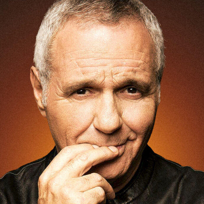 “Il mio Sanremo? Fu una me**da. Non volevo farlo, ma poi ho visto l’assegno. In quel periodo lì non è che navigassi nell’oro”: lo rivela Giorgio Panariello