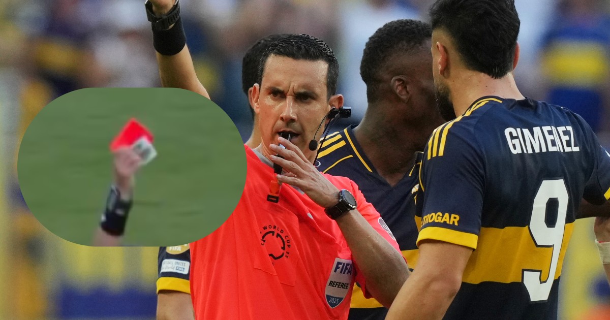 non solo var al mondiale per club l8217arbitro si affida al suo santino custodito insieme al cartellino rosso