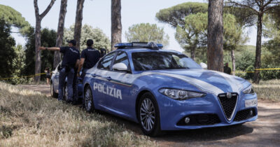 Copertina di Villa Pamphili, inchiesta interna della polizia sulle possibili negligenze degli agenti nei controlli alla coppia