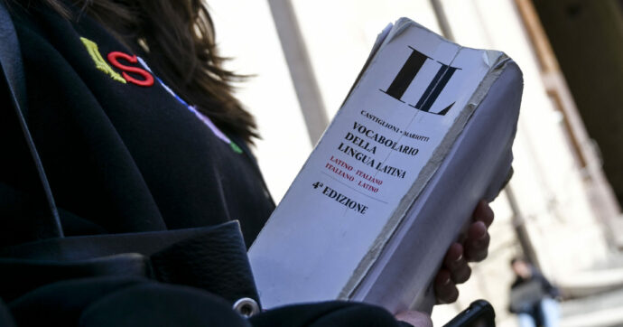 Maturità 2025: la traduzione fatta con ChatGPT della seconda prova per il liceo Classico