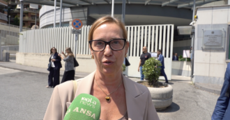 Copertina di Depistaggi sul caso Cucchi, la sorella: “Monito contro coloro che usano due pesi due misure”