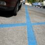 Copertina di Maturando parcheggia sulle strisce blu e lascia un biglietto ai vigili: “Vi prego, ho l’esame”. Ma viene multato