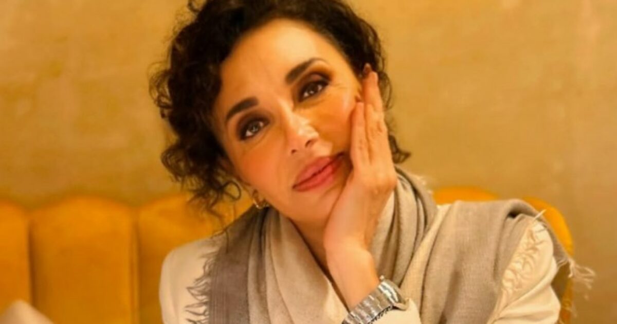 Anna Carlucci a FQMagazine: “Stare davanti alla telecamera era una piccola sofferenza. Oggi non mi darebbe fastidio. Ballando con Le Stelle? Voglio bene a tutti, con Carolyn Smith un rapporto speciale”
