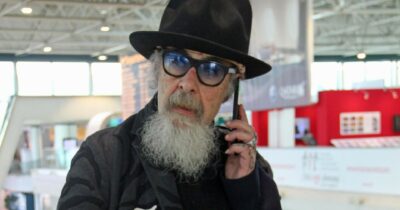 Copertina di Spiato un altro giornalista anti-governo: Roberto D’Agostino