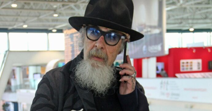 Spiato un altro giornalista anti-governo: Roberto D’Agostino