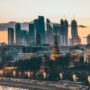 Copertina di Russia, scontro tra ministri sull'economia. "Sull'orlo della recessione", "No, fase di raffreddamento"
