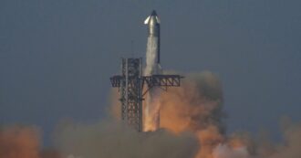 Copertina di SpaceX, esplode razzo Starship in Texas: il video con l’enorme palla di fuoco. Nessun ferito