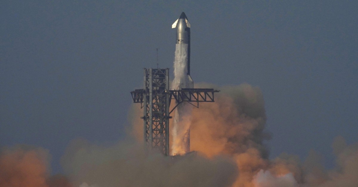 SpaceX, esplode razzo Starship in Texas: il video con l’enorme palla di fuoco. Nessun ferito SpaceX, esplode razzo Starship in Texas: il video con l’enorme palla di fuoco. Nessun ferito