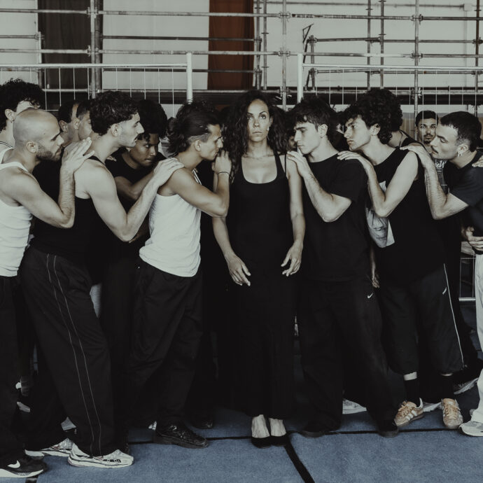 “L’Iliade” nel carcere di sicurezza, in anteprima l’opera di Giuliano Peparini: “Tra l’epoca di Omero e la nostra, le dinamiche umane non sono cambiate” – VIDEO