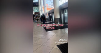 Copertina di Spray urticante nell’aria: evacuato l’aeroporto di Napoli Capodichino. “Fuori, fuori”: le immagini