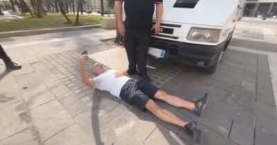 Copertina di Cosenza, rimossa statua di Mancini, ex sindaco Psi