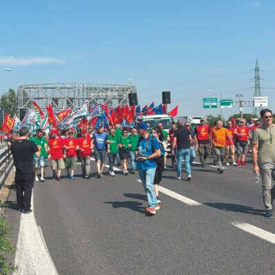 Copertina di Ecco il decreto Sicurezza: metalmeccanici denunciati