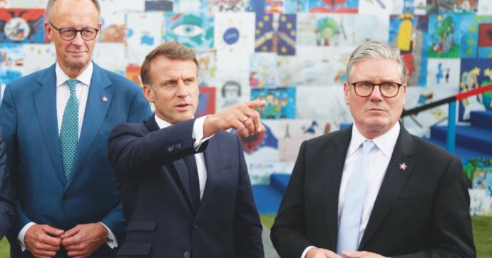 L’Iran bombarda, però apre al dialogo. E all’asse con gli Usa
