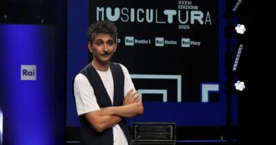 Copertina di “L’alba con Fiore, le battute da soap e l’uccello di Rocco”