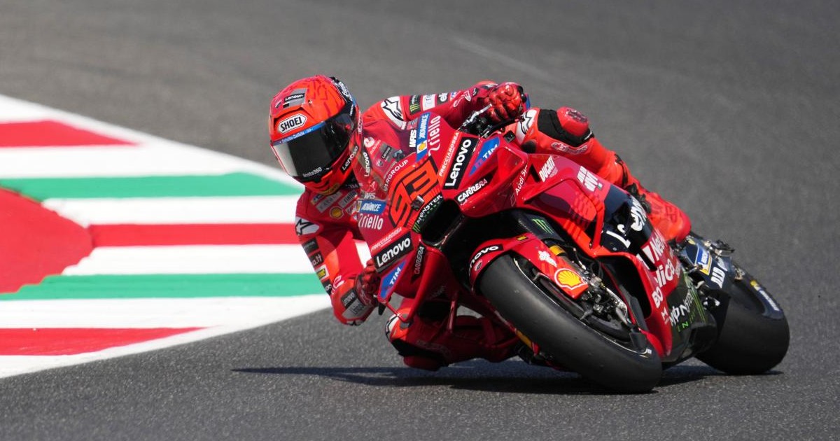 motogp gp d8217italia marc marquez fa 100 pole bagnaia secondo la griglia di partenza