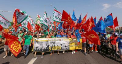 Copertina di “Gli scioperi sono sempre di venerdì”: è davvero come dicono Meloni e Salvini?