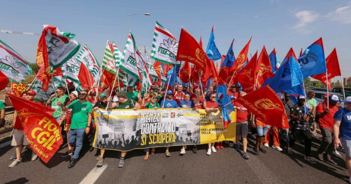 Resta ancora fermo il contratto delle tute blu Digos lavora a informativa su blocchi stradali