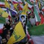 Copertina di Dall’attacco alle basi Usa alla chiusura di Hormuz: la possibile risposta dell’Iran a Trump. Intanto è ‘caccia all’americano’