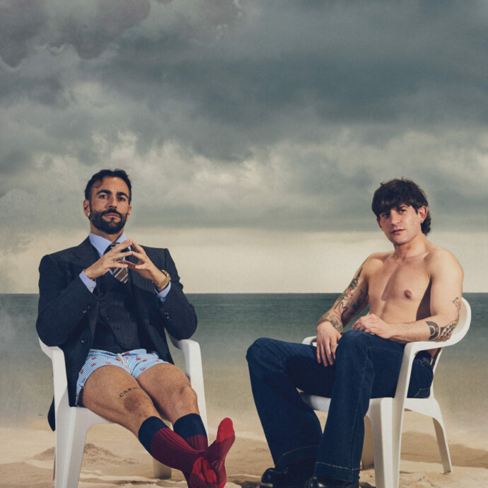 Marco Mengoni con Sayf e Rkomi in “Sto bene al mare” dal vivo nello stadio – IL VIDEO