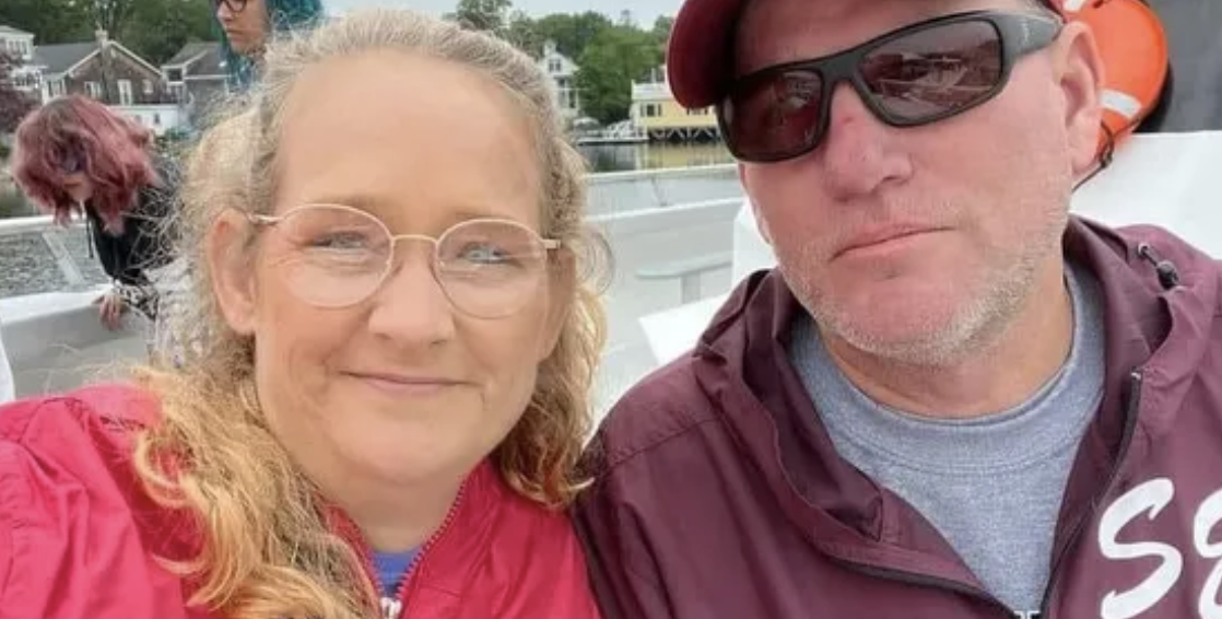 “Hanno diagnosticato il cancro al quarto stadio ad entrambi e nella stessa settimana. Non vogliamo morire”: la terribile storia di Wendy e Kevin Wilson “Hanno diagnosticato il cancro al quarto stadio ad entrambi e nella stessa settimana. Non vogliamo morire”: la terribile storia di Wendy e Kevin Wilson