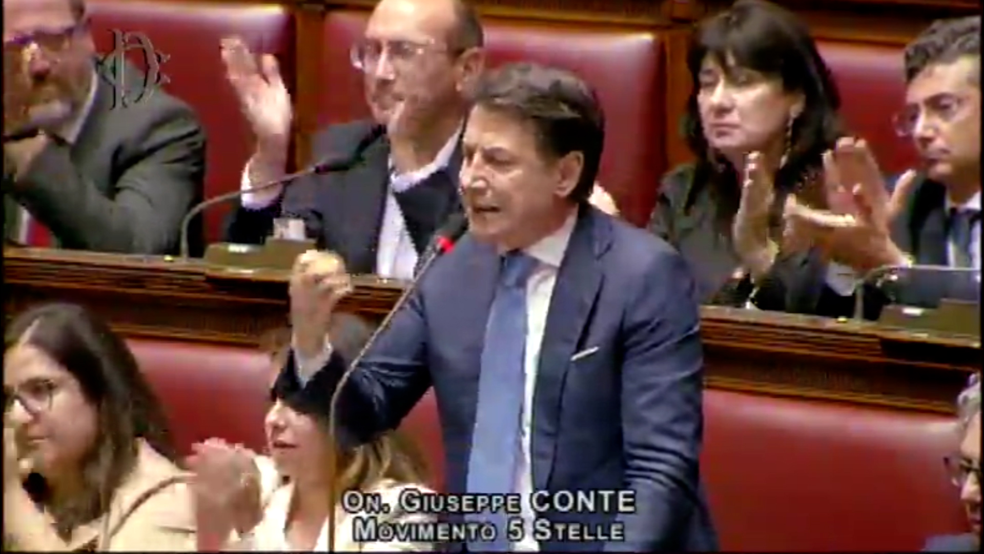 Conte a Meloni: “Italia centrale nella politica estera? Ridicolo. Garantisca che non ci lasceremo coinvolgere nell’escalation” Conte a Meloni: “Italia centrale nella politica estera? Ridicolo. Garantisca che non ci lasceremo coinvolgere nell’escalation”