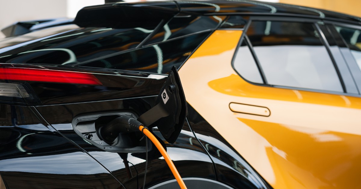 Plug in Hybrid, più elettrico di quanto si pensi. L’evoluzione della mobilità in una ricerca Toyota Plug in Hybrid, più elettrico di quanto si pensi. L’evoluzione della mobilità in una ricerca Toyota