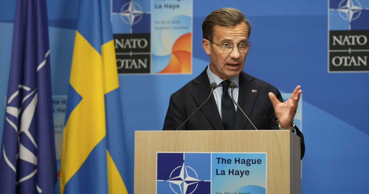 Al via il vertice Nato sulle spese militari al 5%. Il premier svedese: “L’accordo non c’è ancora, non datelo per scontato” Al via il vertice Nato sulle spese militari al 5%. Il premier svedese: “L’accordo non c’è ancora, non datelo per scontato”