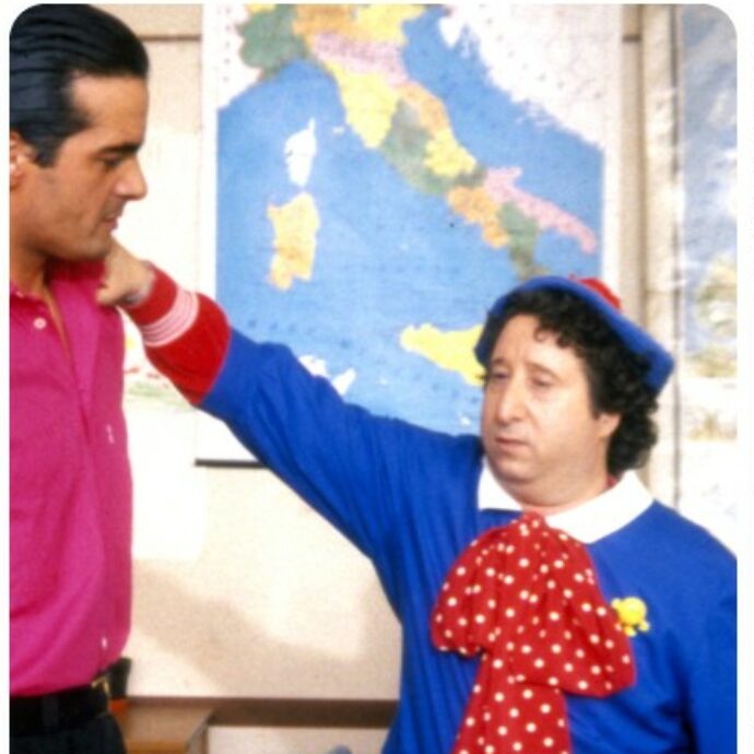 Alvaro Vitali morto, da Fellini a Pierino la carriera dell’attore protagonista assoluto della commedia sexy