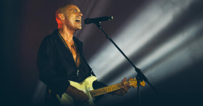 Copertina di Alex Britti, grande festa per la sua carriera con Marco Masini, Mario Biondi e Clementino – IL VIDEO