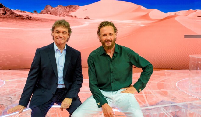 “Devo la mia vita ai medici. Ho avuto un’enterite molto forte a due anni, stavo spegnendomi, avevo una febbre altissima”: il racconto di Jovanotti “Devo la mia vita ai medici. Ho avuto un’enterite molto forte a due anni, stavo spegnendomi, avevo una febbre altissima”: il racconto di Jovanotti