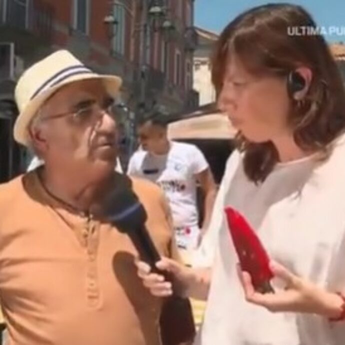 Il ‘peperone cazzone’ protagonista su RaiUno di un siparietto che per molti è “preparatissimo e anche male”: ecco cosa è accaduto – VIDEO