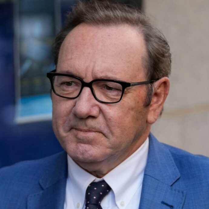 Kevin Spacey: “Perdono chi mi ha trattato da colpevole. Trump? Il potere dura finché te lo permettono”