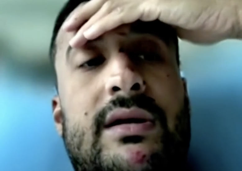 “Il mio migliore amico mi ha urlato di scappare via e mi ha salvato la vita. Ma lui è morto travolto dalla frana”: la storia scioccante di Khaled El Gamal “Il mio migliore amico mi ha urlato di scappare via e mi ha salvato la vita. Ma lui è morto travolto dalla frana”: la storia scioccante di Khaled El Gamal