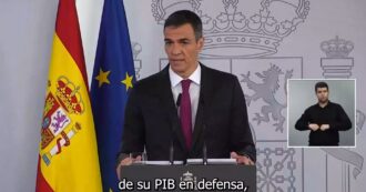 Copertina di Spese militari al 5%, il video in cui Sanchez annuncia che la Spagna non aderirà al piano Nato: “In guerra nessun vincitore”