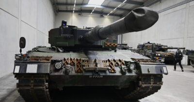 Copertina di Sovrapprezzi, ritardi e dominio di Rheinmetall: ecco come la Germania ha speso i primi 100 miliardi per il riarmo