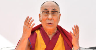 Si va verso “l’era dei due Dalai Lama” (degli esuli e di Pechino). L’esperto: “La Cina vuole la religione regolata dallo Stato”