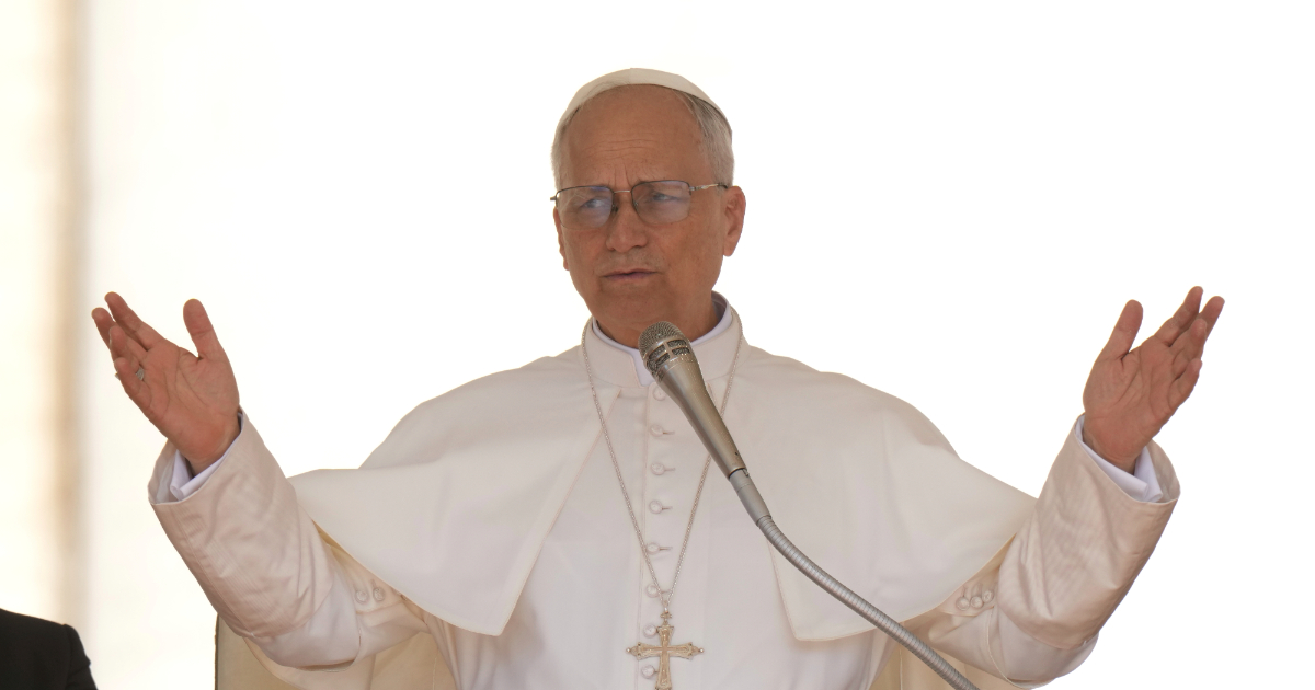 Papa Leone XIV contro il riarmo: “Che la guerra porti pace è falsa propaganda. I soldi vanno ai mercanti di morte” Papa Leone XIV contro il riarmo: “Che la guerra porti pace è falsa propaganda. I soldi vanno ai mercanti di morte”