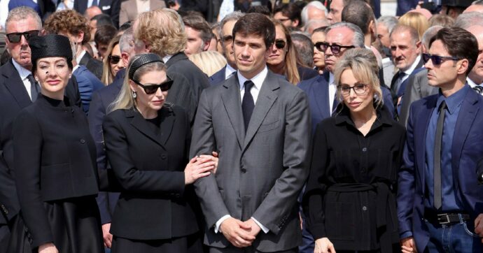 Berlusconi, il dividendo ai 5 figli  sale a 100 mln