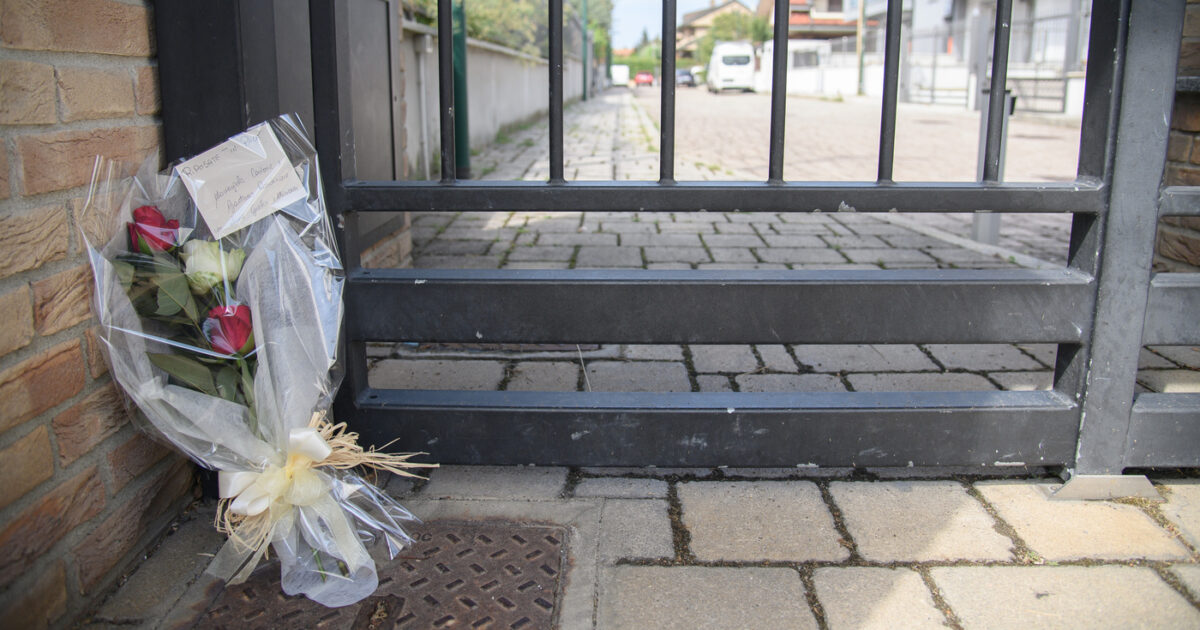 Strage di Paderno Dugnano, chiesti vent’anni di carcere per il 18enne che uccise genitori e fratellino a coltellate