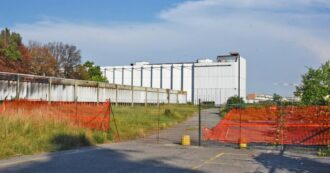 Bergamo, precipita da capannone di una fabbrica abbandonata: morta una 14enne. Non si esclude nessuna pista